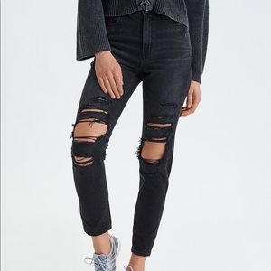 american eagle distressed black ripped mom jeans